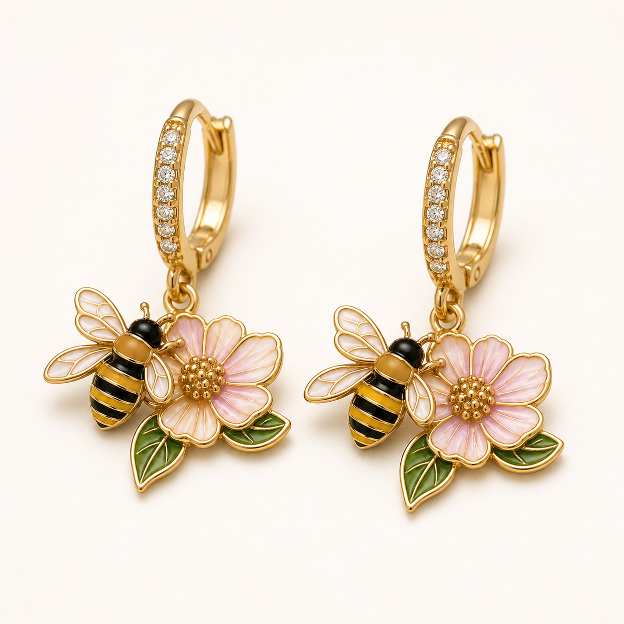 PF-BEE-AND-FLOWER-EARRINGS detail image