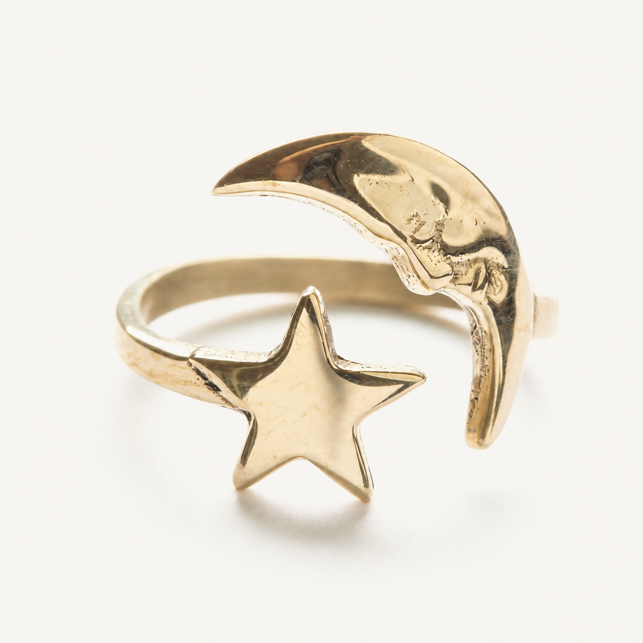 PF-CRESCENT-MOON-AND-STAR-RING detail image