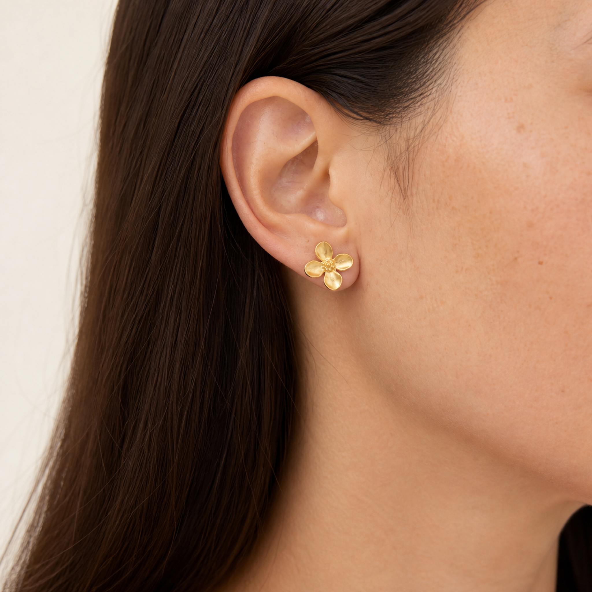 PF-DOGWOOD-FLOWER-EARRINGS worn image