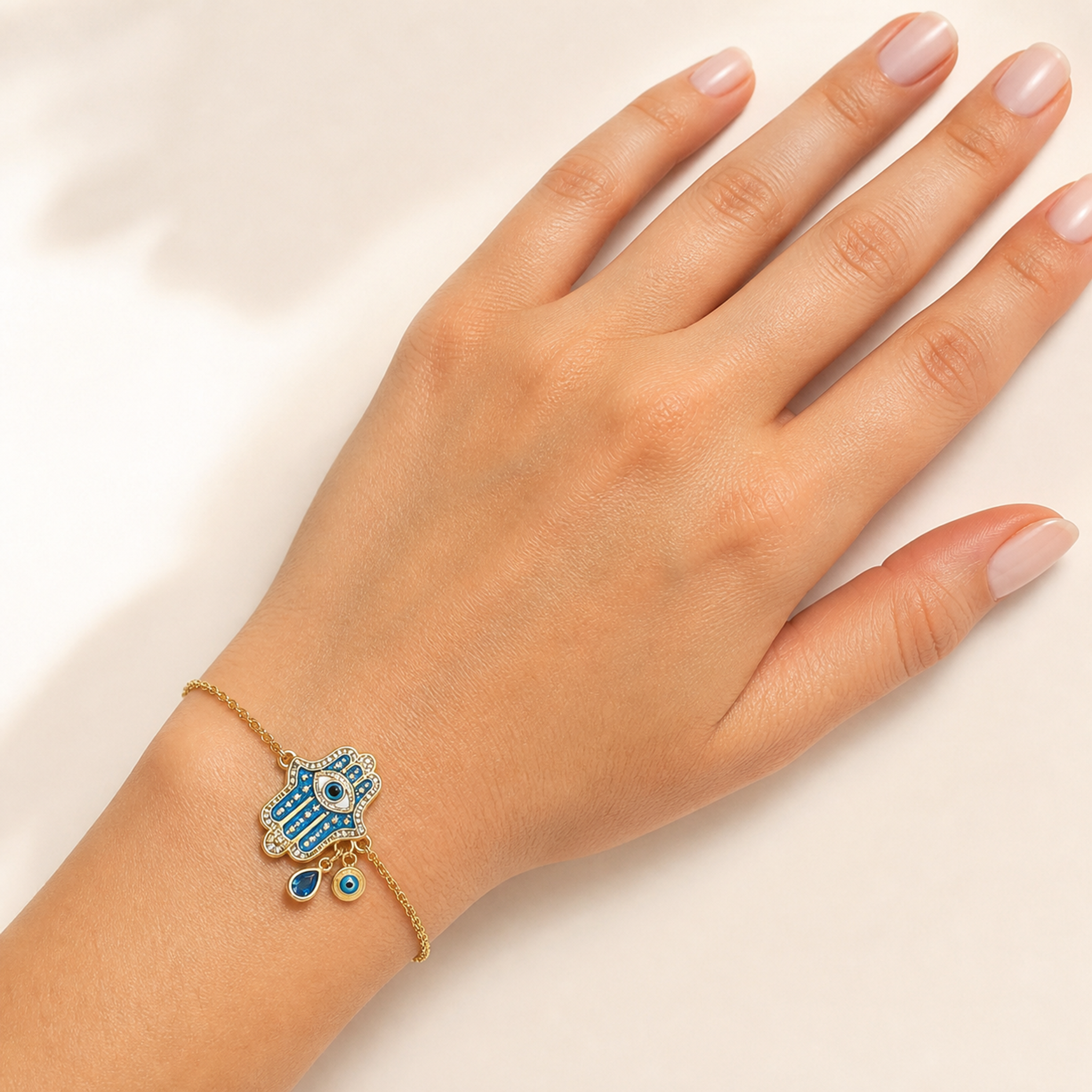 PF-HAMSA-PROTECTION-EARRINGS worn image