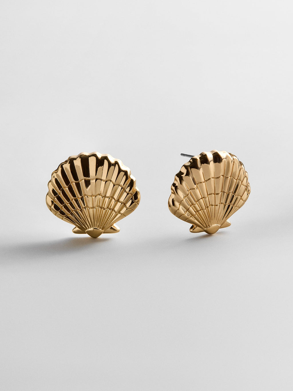 Marina Gold Seashell Earrings
