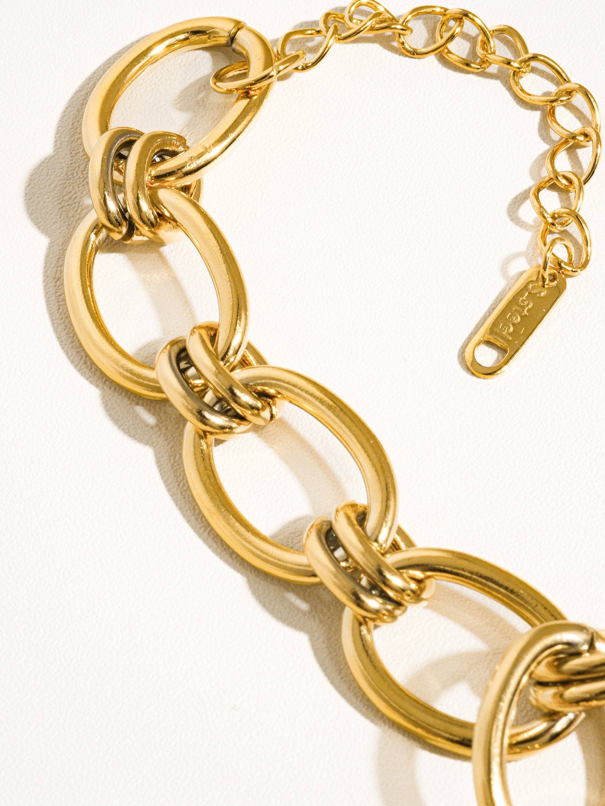 Tila Bold Chain Bracelet Yellow Gold 03